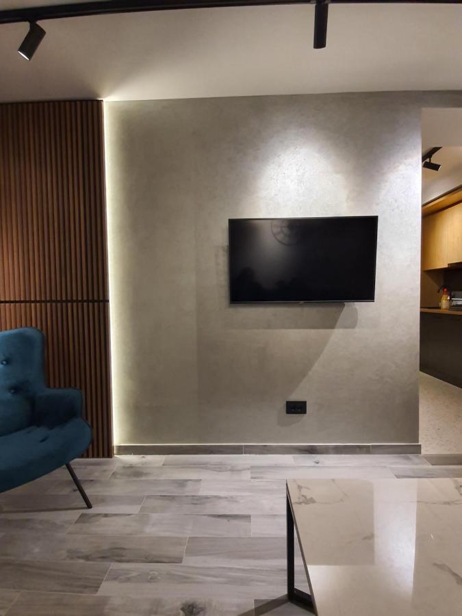 Privilege Suites By Central Park Belgrado Exterior foto