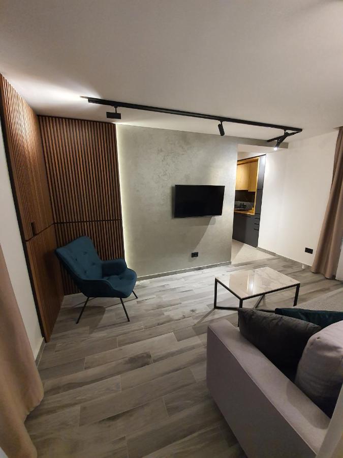 Privilege Suites By Central Park Belgrado Quarto foto