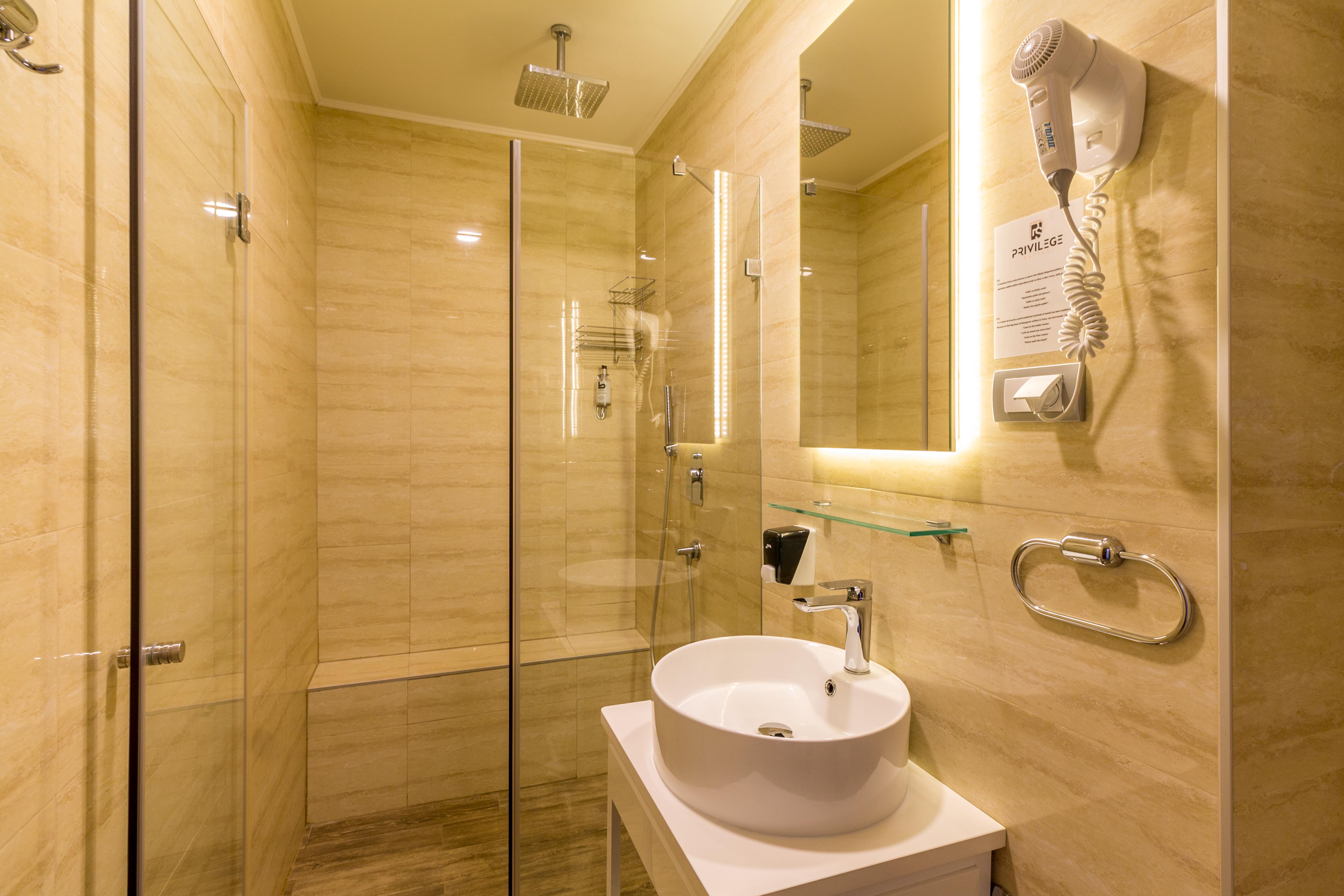 Privilege Suites By Central Park Belgrado Exterior foto